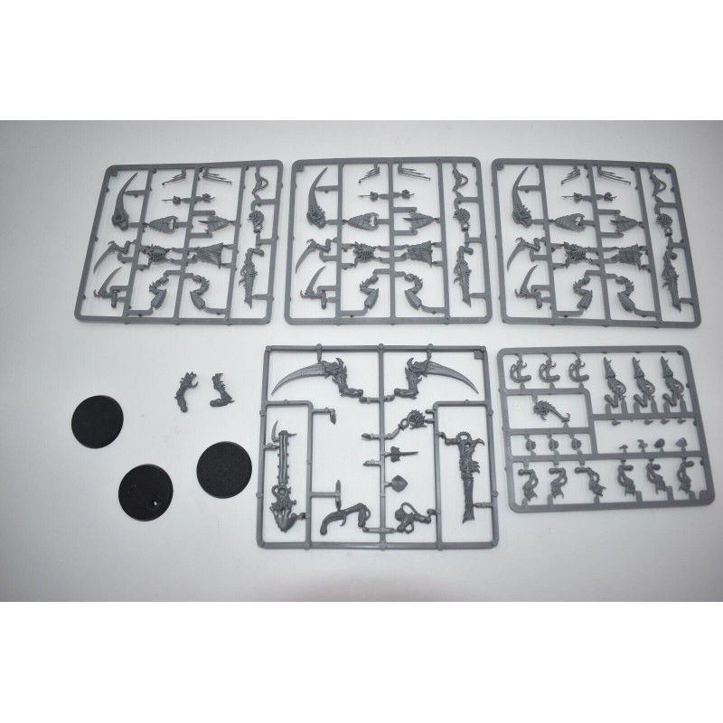 Tyranid warriors v8 box