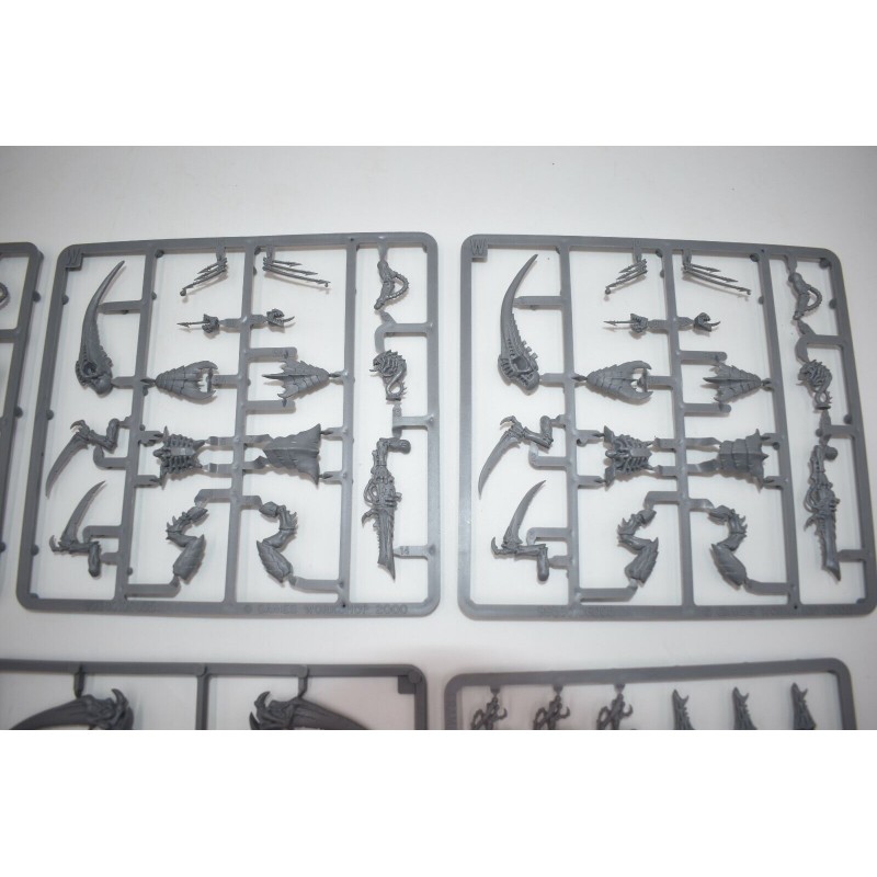 Tyranid warriors v8 box