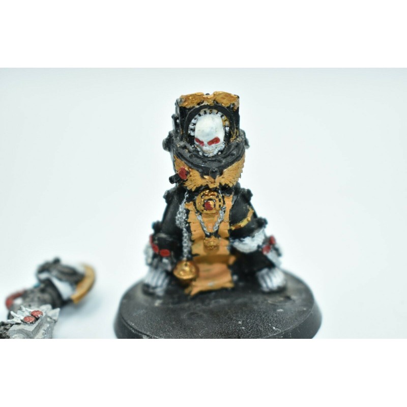 Chapelain en armure terminator