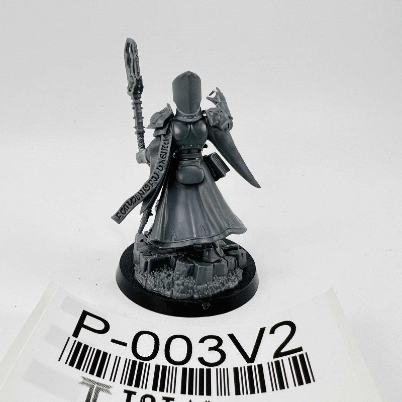 Lord-Arcanum on foot