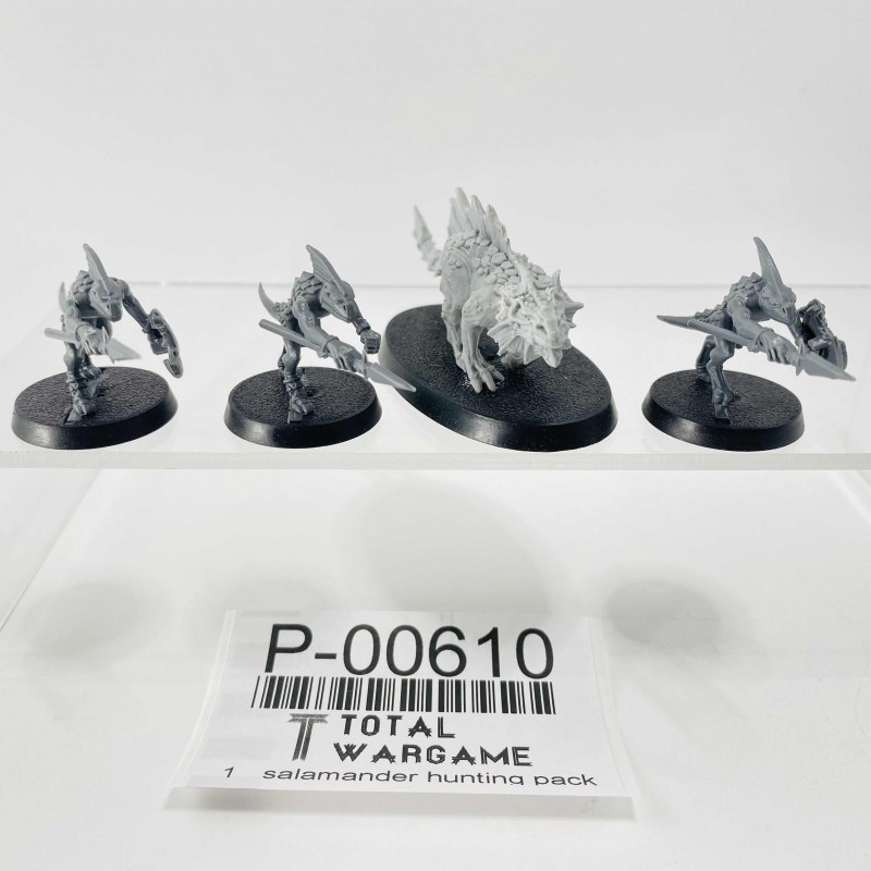 salamander hunting pack