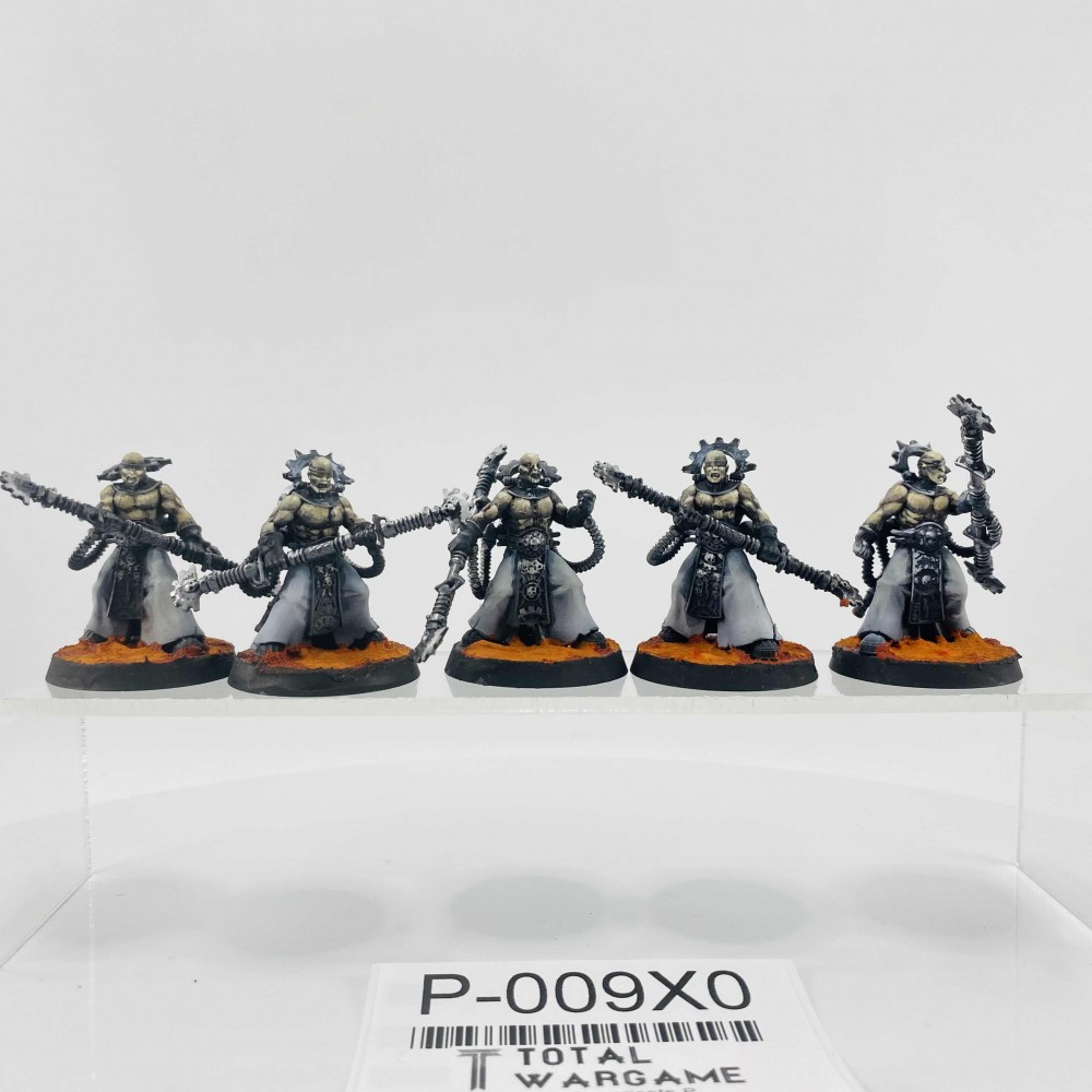 Fulgurite electro-priests