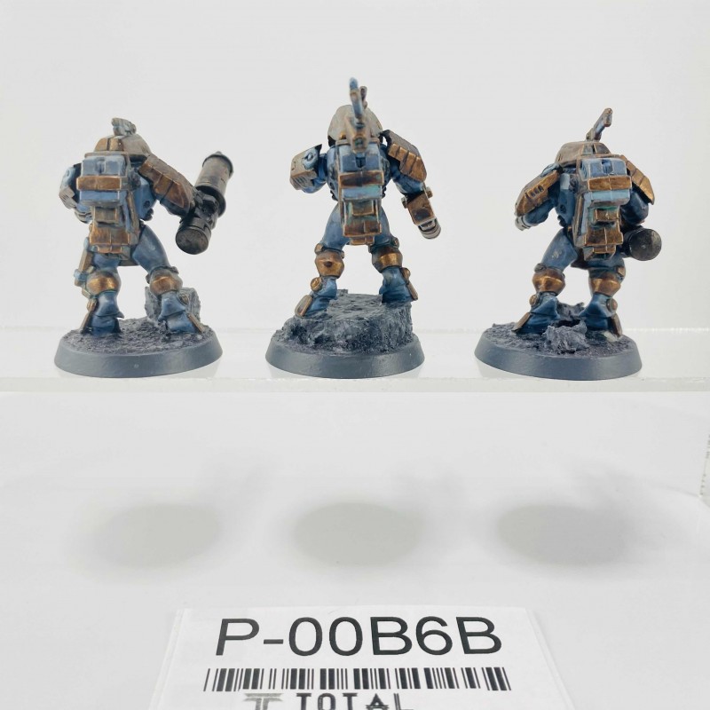 XV25 Stealth Battlesuits