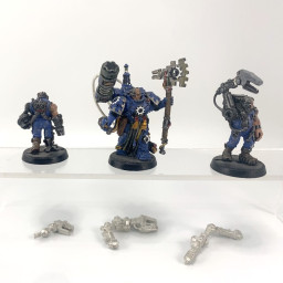 Techmarine & 2 servitors conversion
