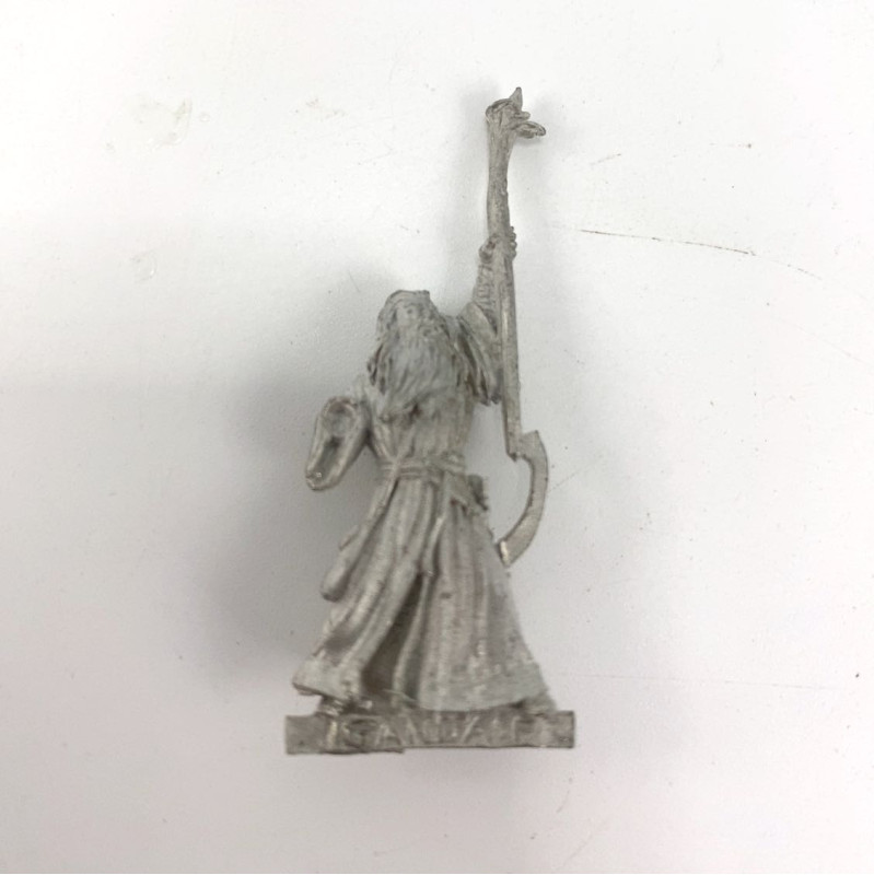 Gandalf le blanc à pied incomplet