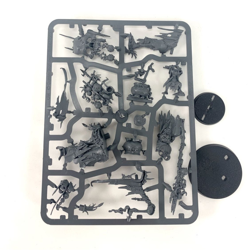 Swampcalla Shaman with Pot-grot