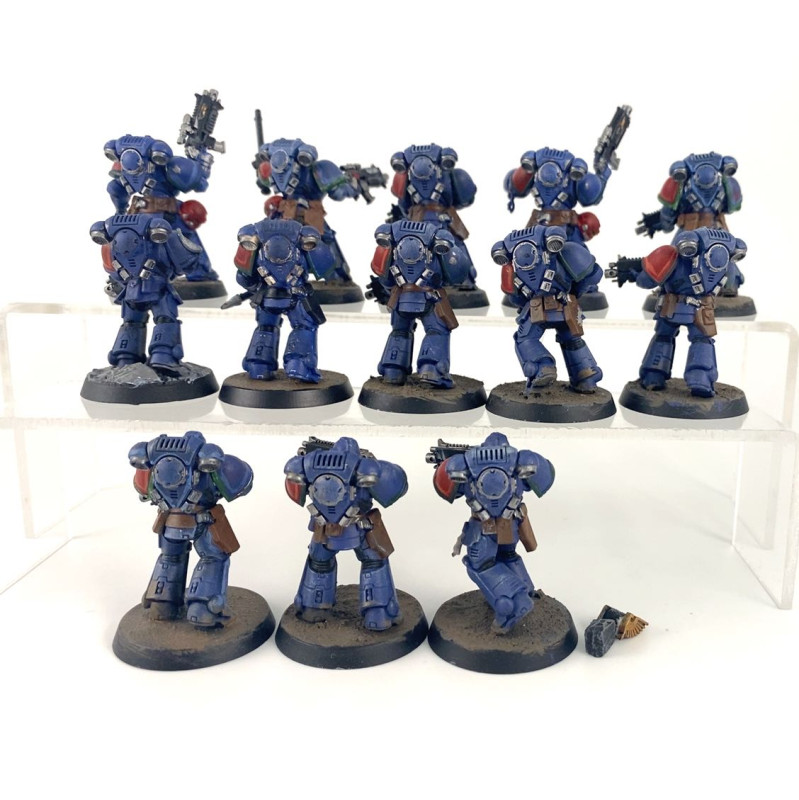13 Primaris Intercessors Warhammer 40K – Figurines Space Marines Plastique