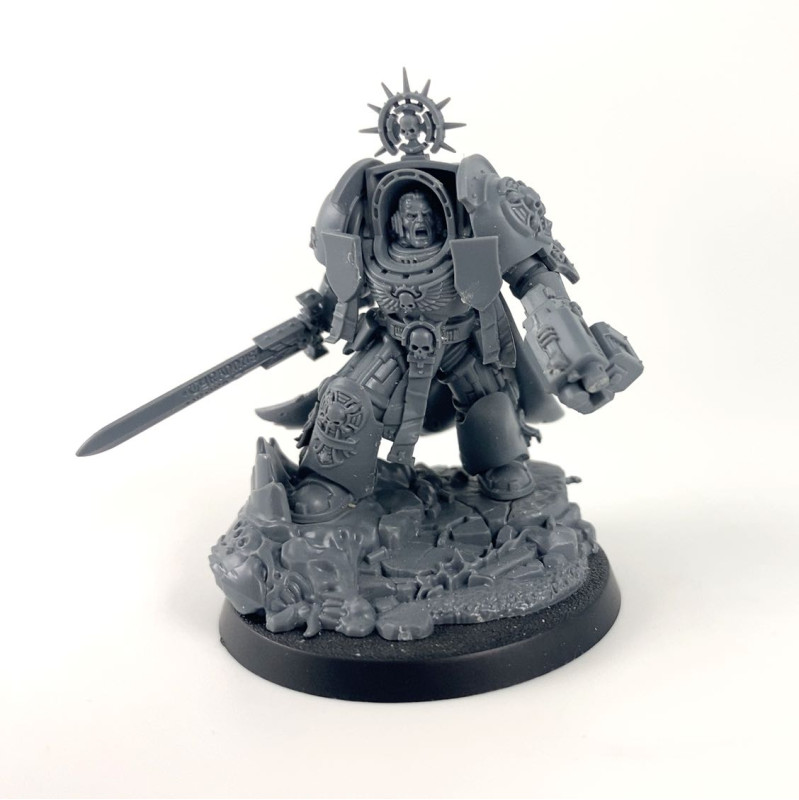 Games Workshop Warhammer 40K Captain In Terminator Armour - Space Marines - New On Sprue
