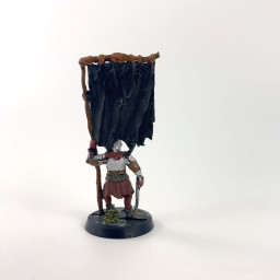 Orc de Morannon : porte-étendard