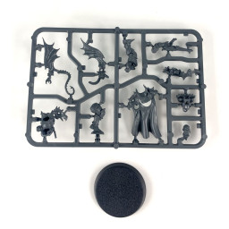 Ordo Xenos Lord Inquisitor Kyria Draxus