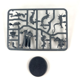 Ordo Xenos Lord Inquisitor Kyria Draxus