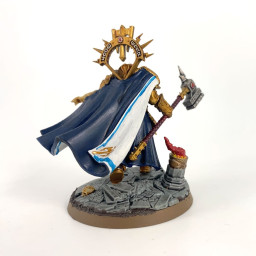 Seigneur-Commandeur Bastian Carthalos