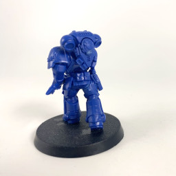 Primaris Lieutenant Calsius
