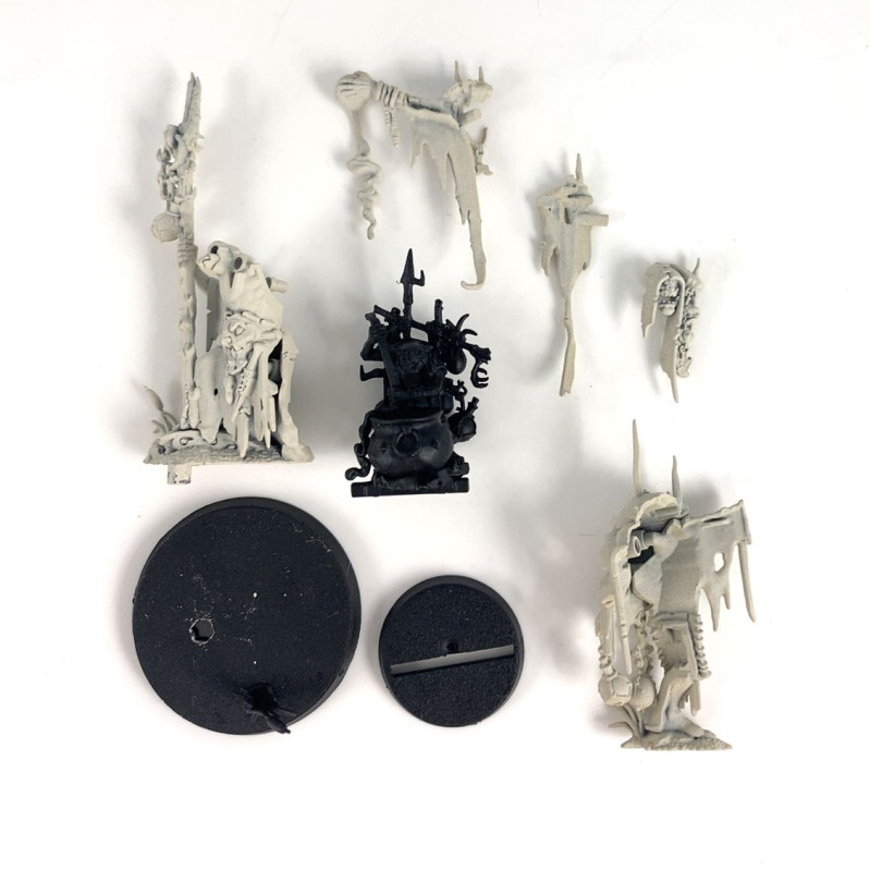 Swampcalla Shaman with Pot-grot