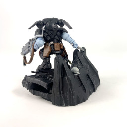 Lieutenant Primaris en Armure Phobos conversion