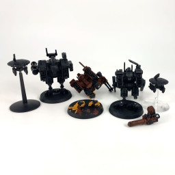 XV8 Crisis battlesuit