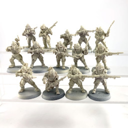 Solar Auxilia lasrifle...
