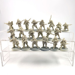 Solar Auxilia lasrifle...