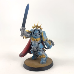 Captain in gravis armour