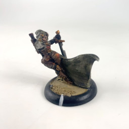 Eiryss Mage Hunter of Ios...