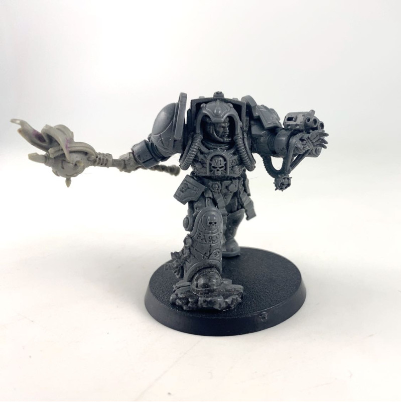 Librarian in Terminator Armour conversion