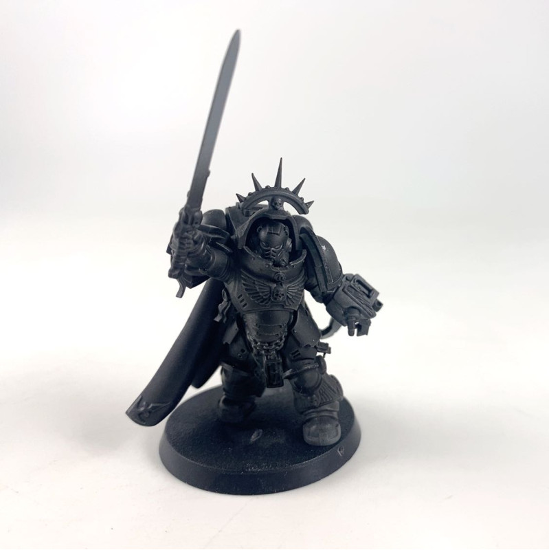 Captain in gravis armour