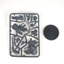 Primaris Librarian in Phobos armour