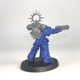 Space Marines Lieutenant With Storm Shield incomplet