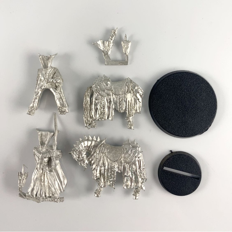 The mouth of Sauron monté et à pied