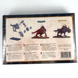 x5 flesh hounds of Khorne sealed box