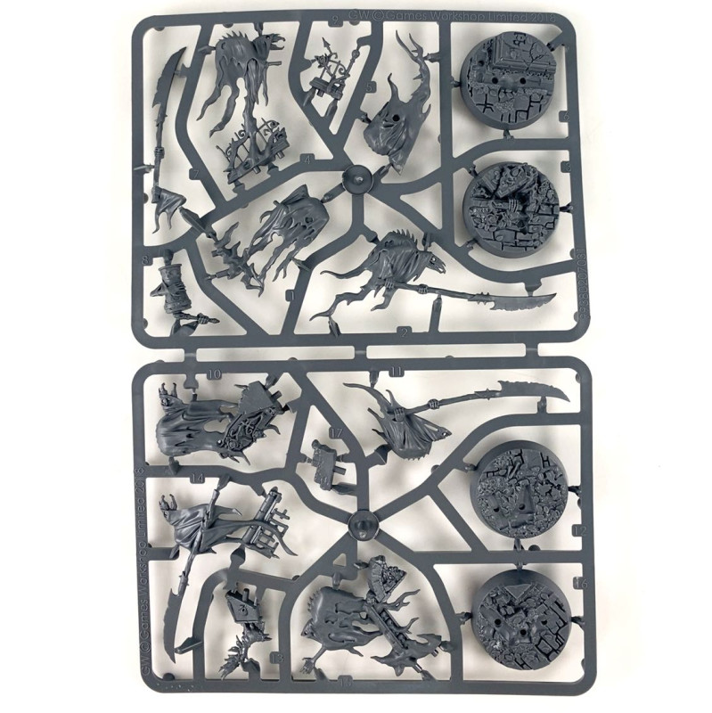 Glaivewraith Stalkers