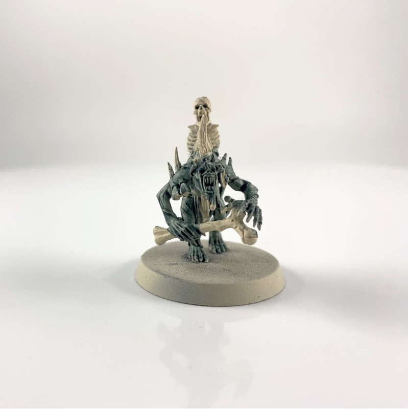 Crypt Ghast Courtier