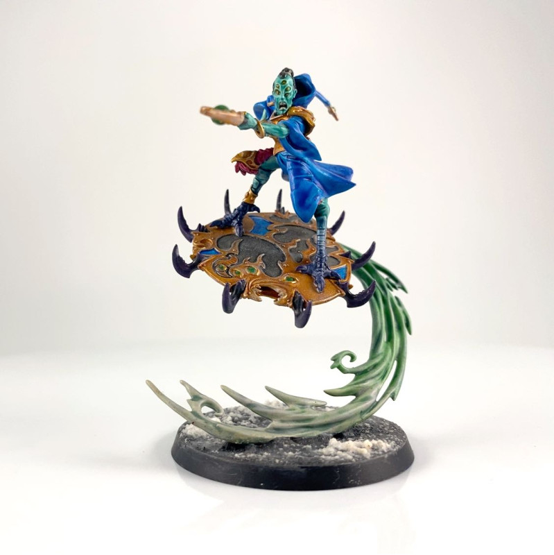 Magister sur Disc of Tzeentch