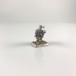 M327 Frodo & Sam dressed as...