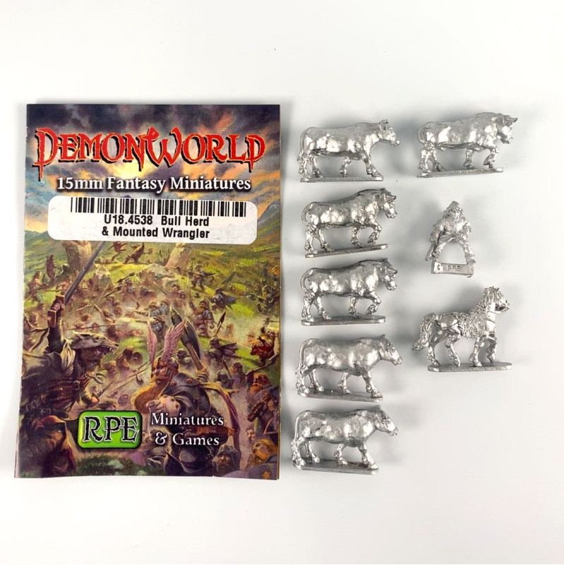 U18-4538 Bull Herd & wrangler