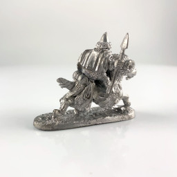 02-034 Dwarf Ram Raider