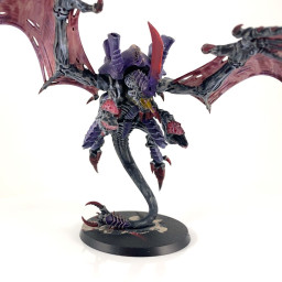 Tyran des Ruches Ailé avec Twin Linked Devourers