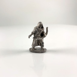 03-052 Ranger in Mail with Bow