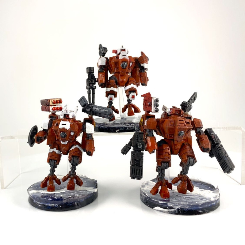 XV8 Crisis battlesuit