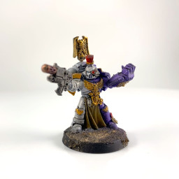 Primaris Captain with power...