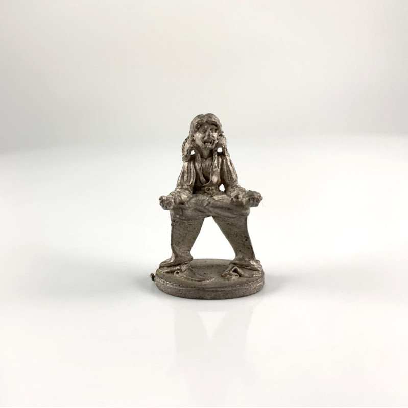 2016 (d) Apparitionist