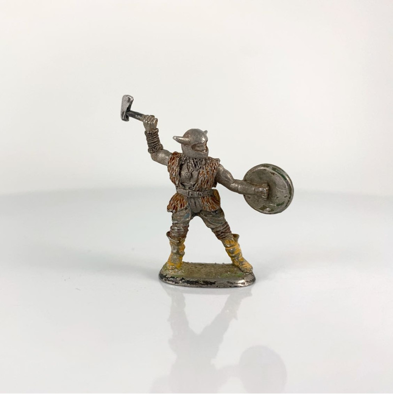 BT8 Viking gang-member