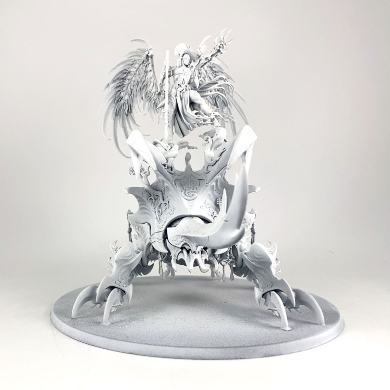 Alarielle the Everqueen