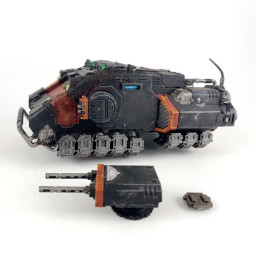 Land Raider incomplet