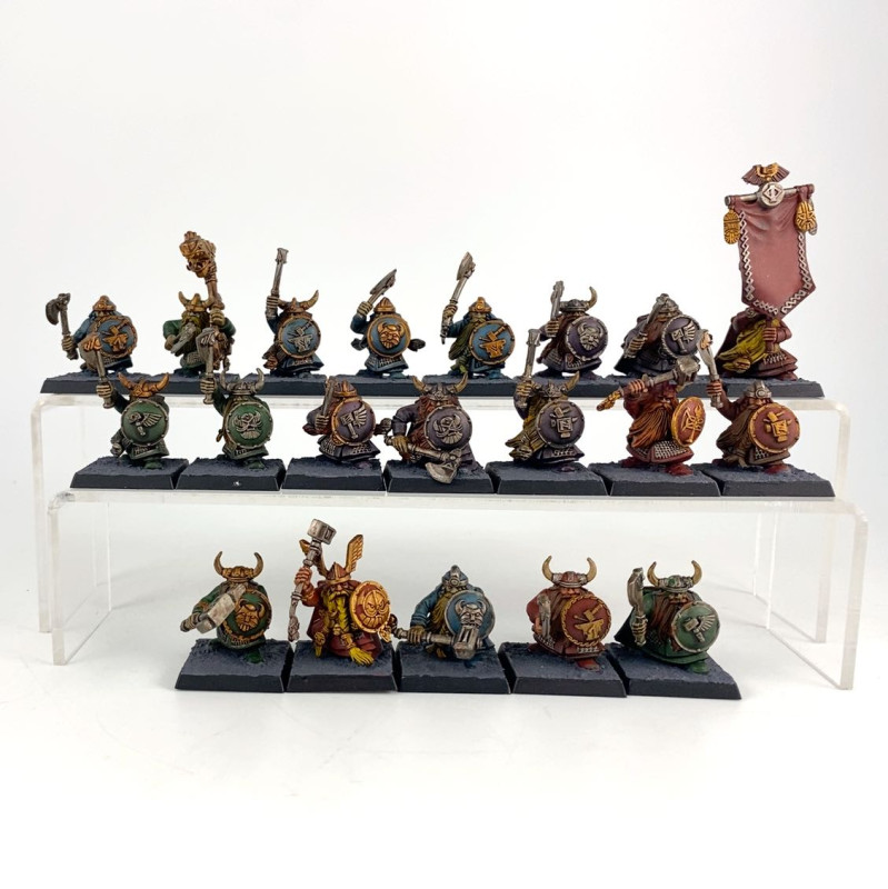 Dwarfs warriors
