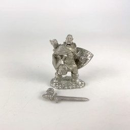 03201 - Damian Helthorne...