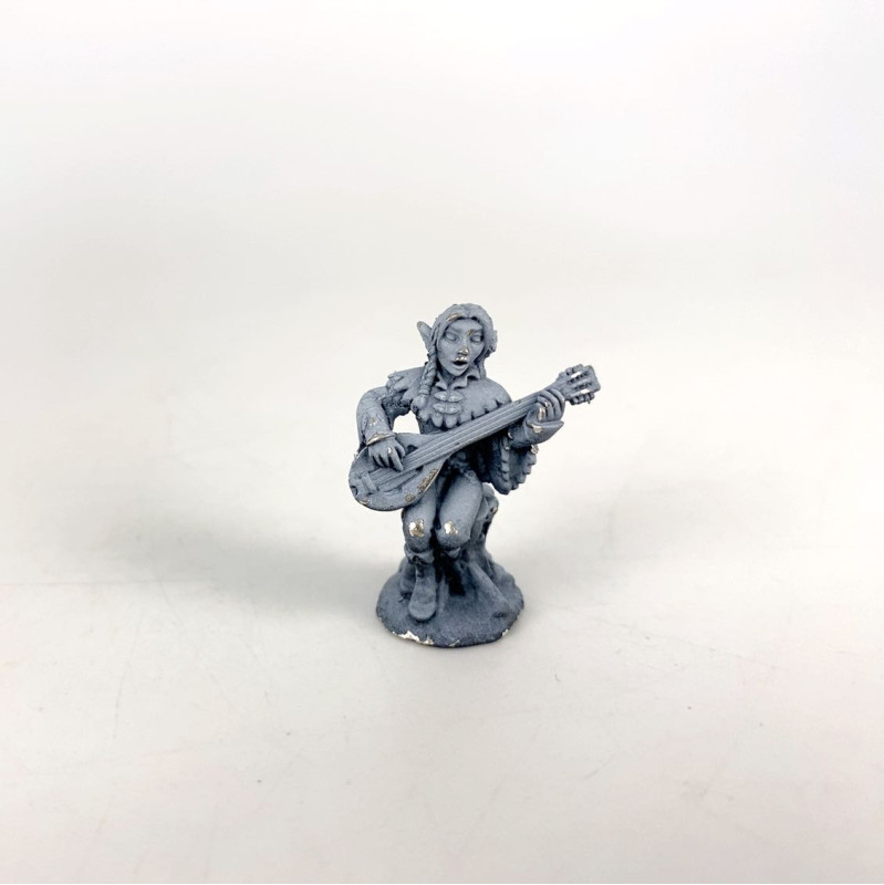 03398 - Liriel Silverlocks