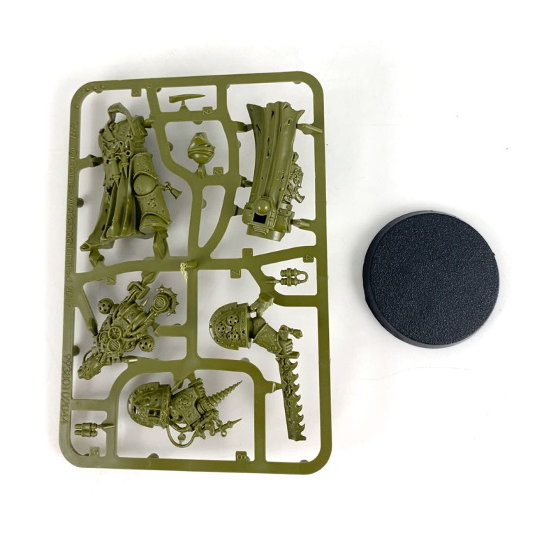 Nauseous Rotbone  the Plague Surgeon