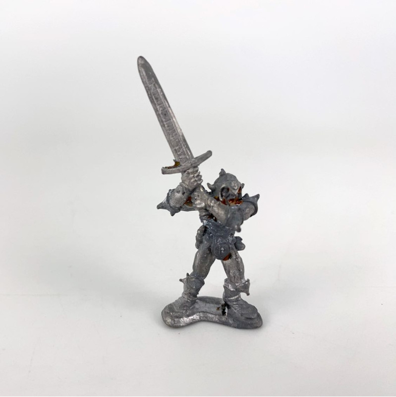 01-322 (b) Barbarian Fighter