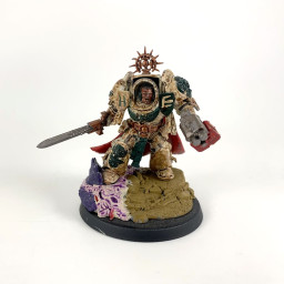 Doyen en armure terminator